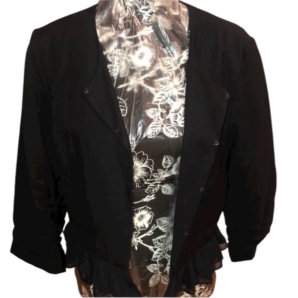 Elle size large black 3/4 sleeve jacket sheer trim eye hook closure fits 10/12